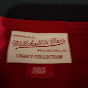 Mitchell & Ness Red Legacy Collection Shirt